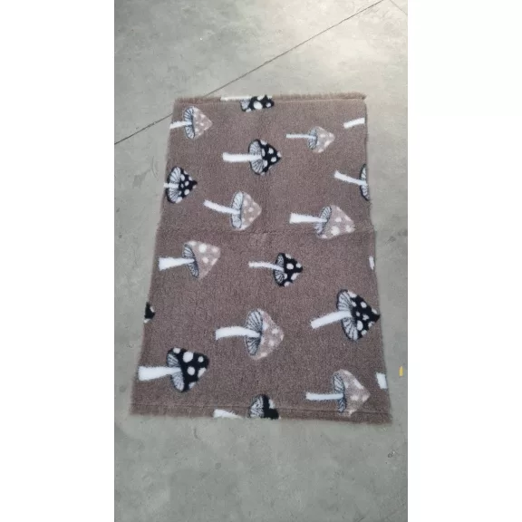 Vetbed 100x150cm barna gombás