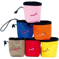 Bende Jutalomfalat tartó