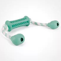   Trixie Denta Fun mentaízű természetes gumi rúd kötéllel 9cm  / 37 cm