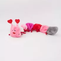 ZippyPaws Valentine's Day hernyó 51cm